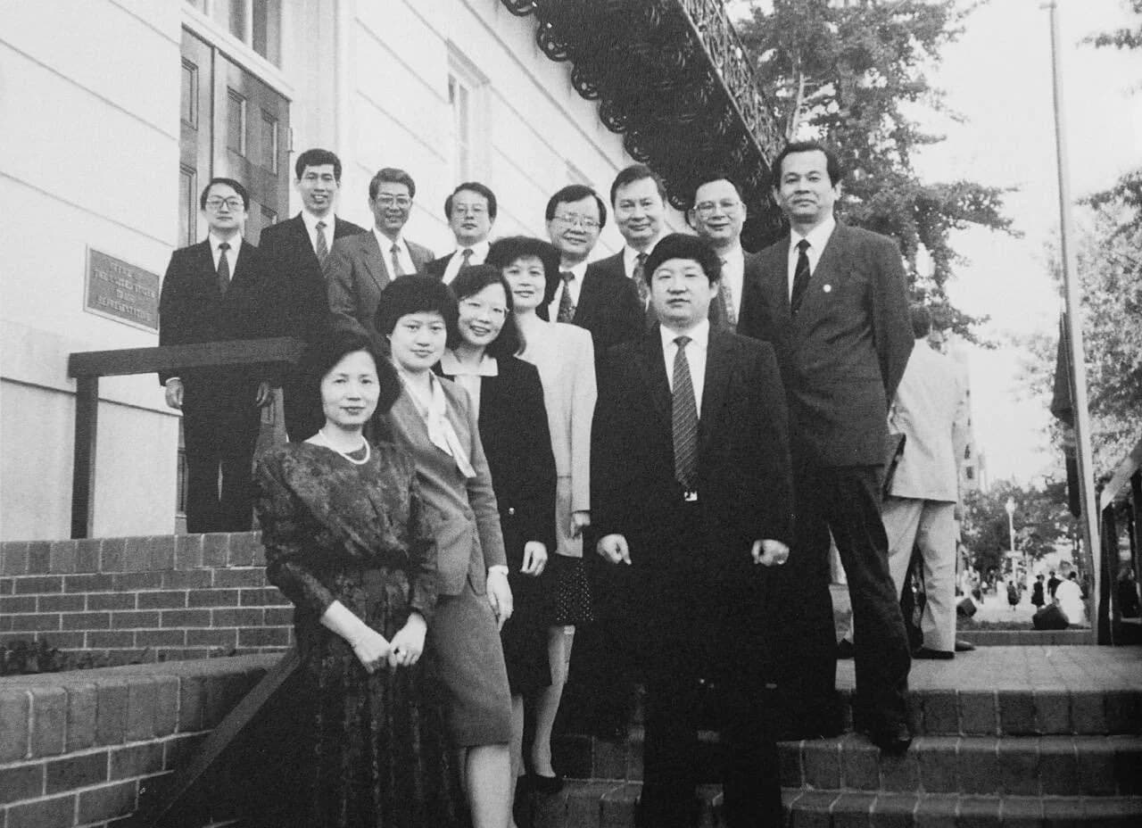 Eq4erAXVgAIPlrQ.jpg