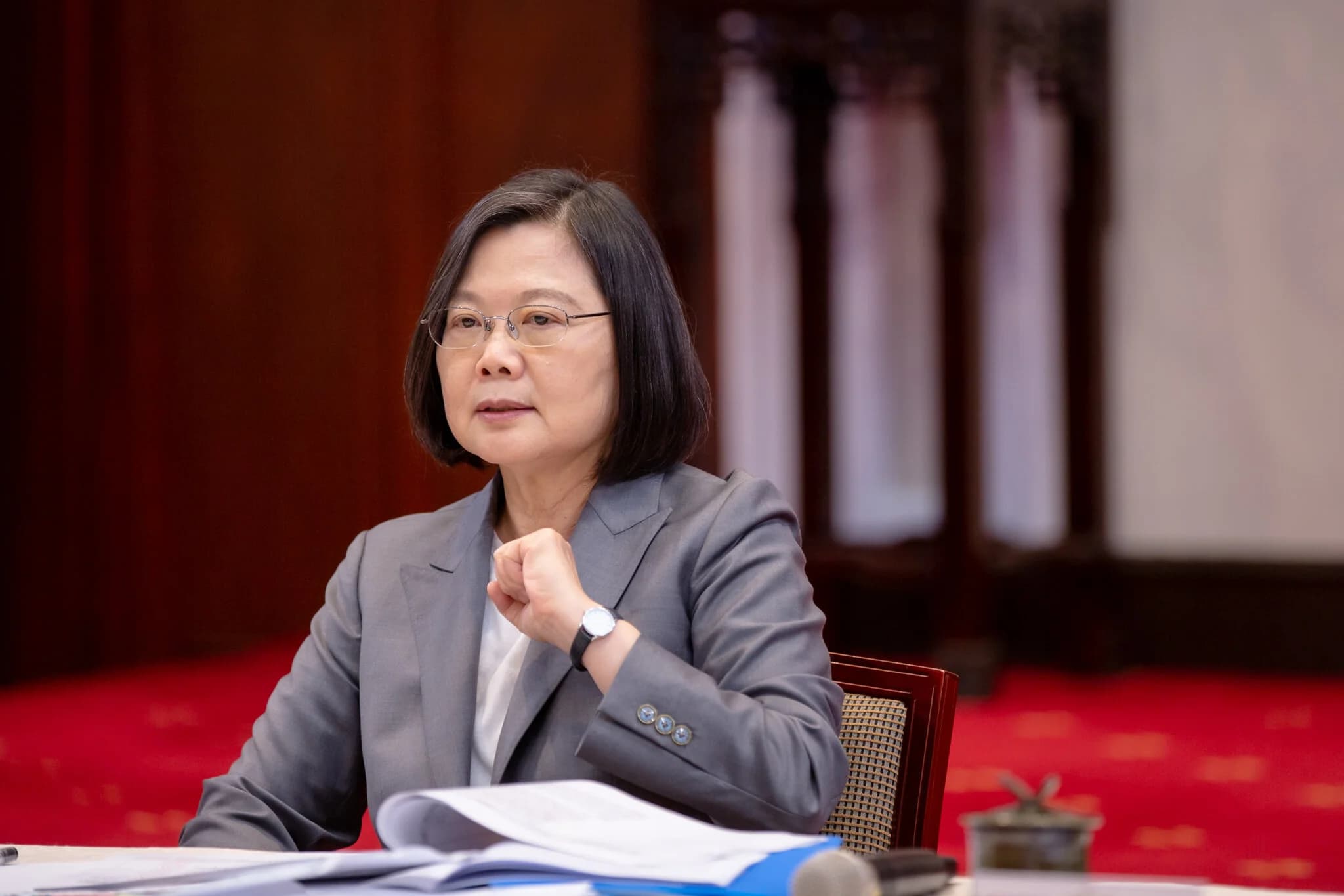 總統蔡英文上任後針對不同議題都說「我責無旁貸」。攝:Wang Yu Ching/Office of the President