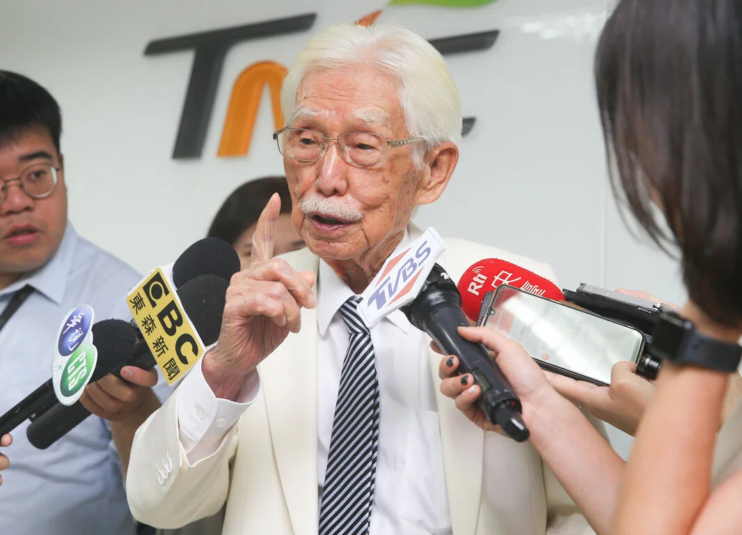 曾稱蔡英文是「國母」 辜寬敏嗆民進黨不制憲辭資政