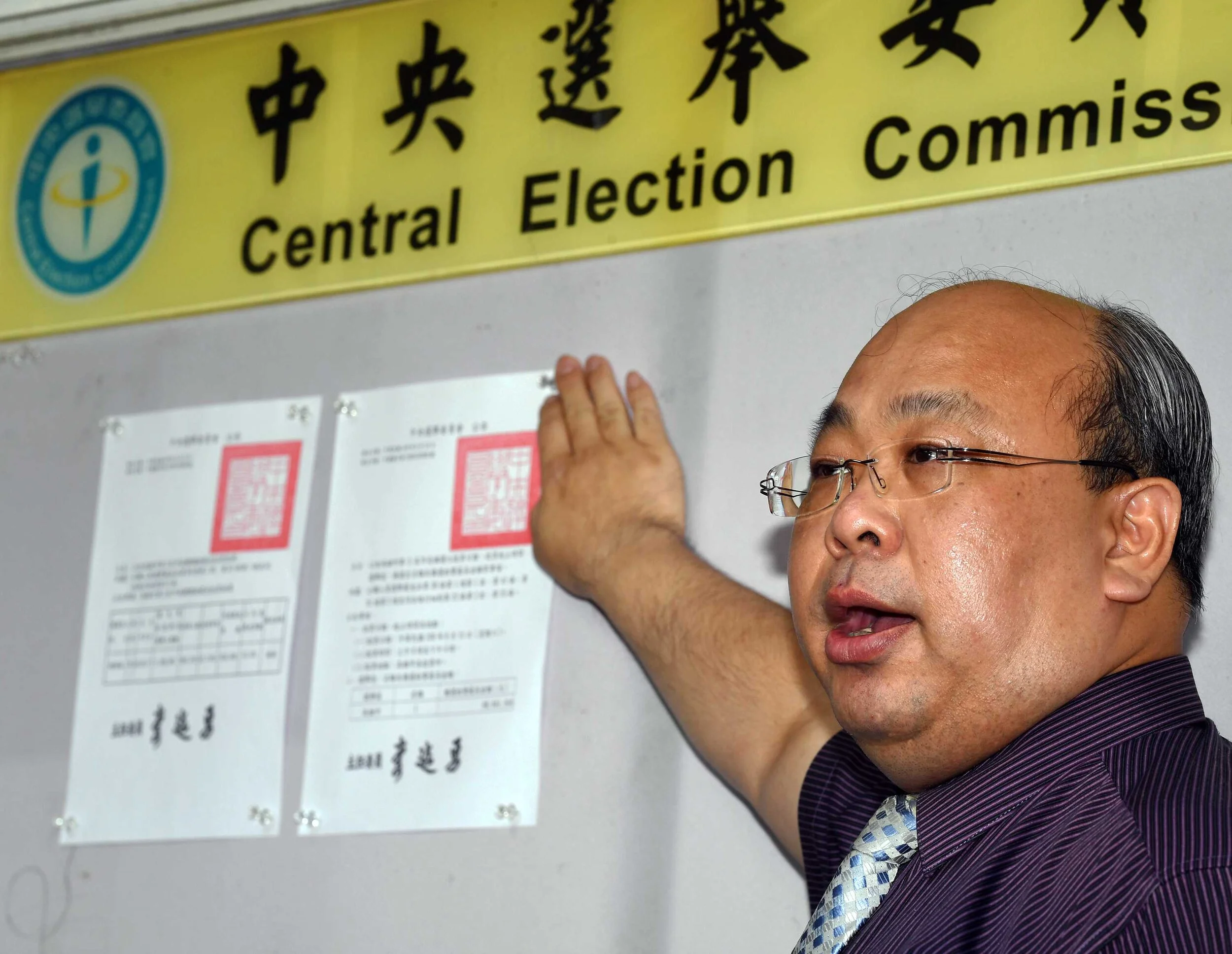 揭「罷韓投票韓粉監票第一視角」 中選會喊告嗆:移送法辦!